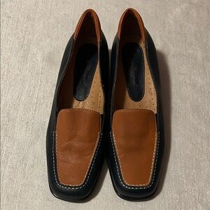 Giorgio Hampton Women’s Black and Brown Loafers
